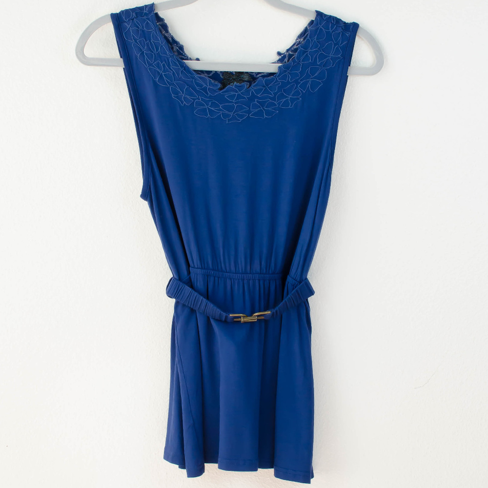 Forever 21 Blue Tank Top Blouse w/ Front Clasp M
